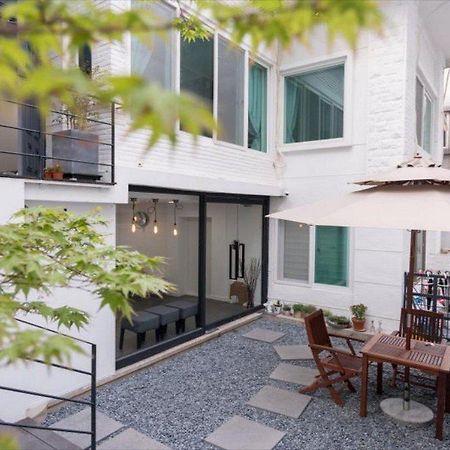 فندق Mono House Hongdae سيول المظهر الخارجي الصورة