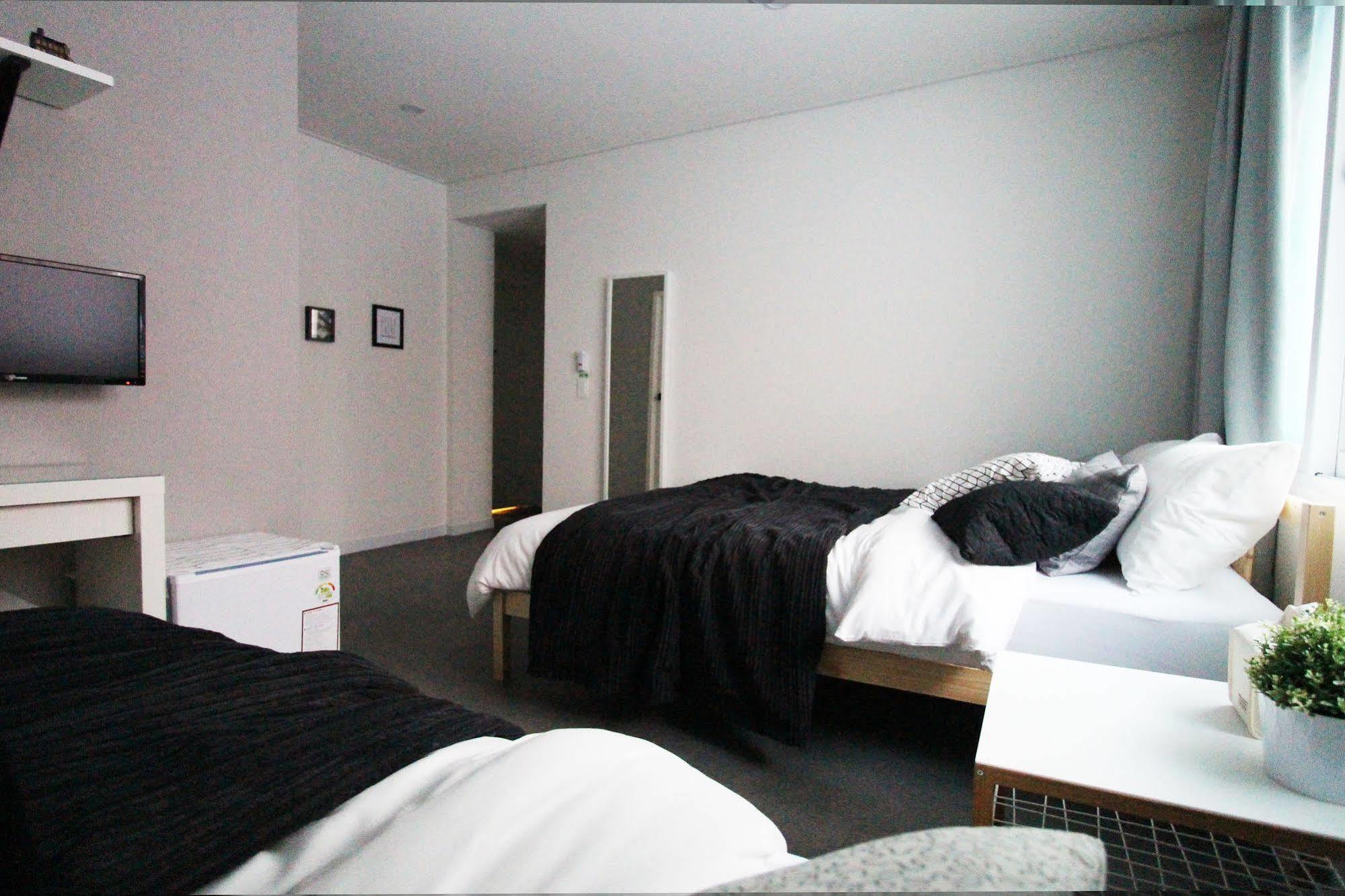 فندق Mono House Hongdae سيول المظهر الخارجي الصورة