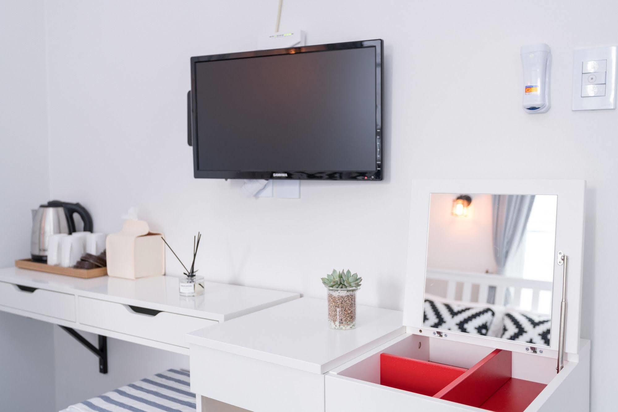 فندق Mono House Hongdae سيول المظهر الخارجي الصورة